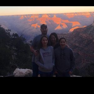 Meet your Posher, Raeli n mieli